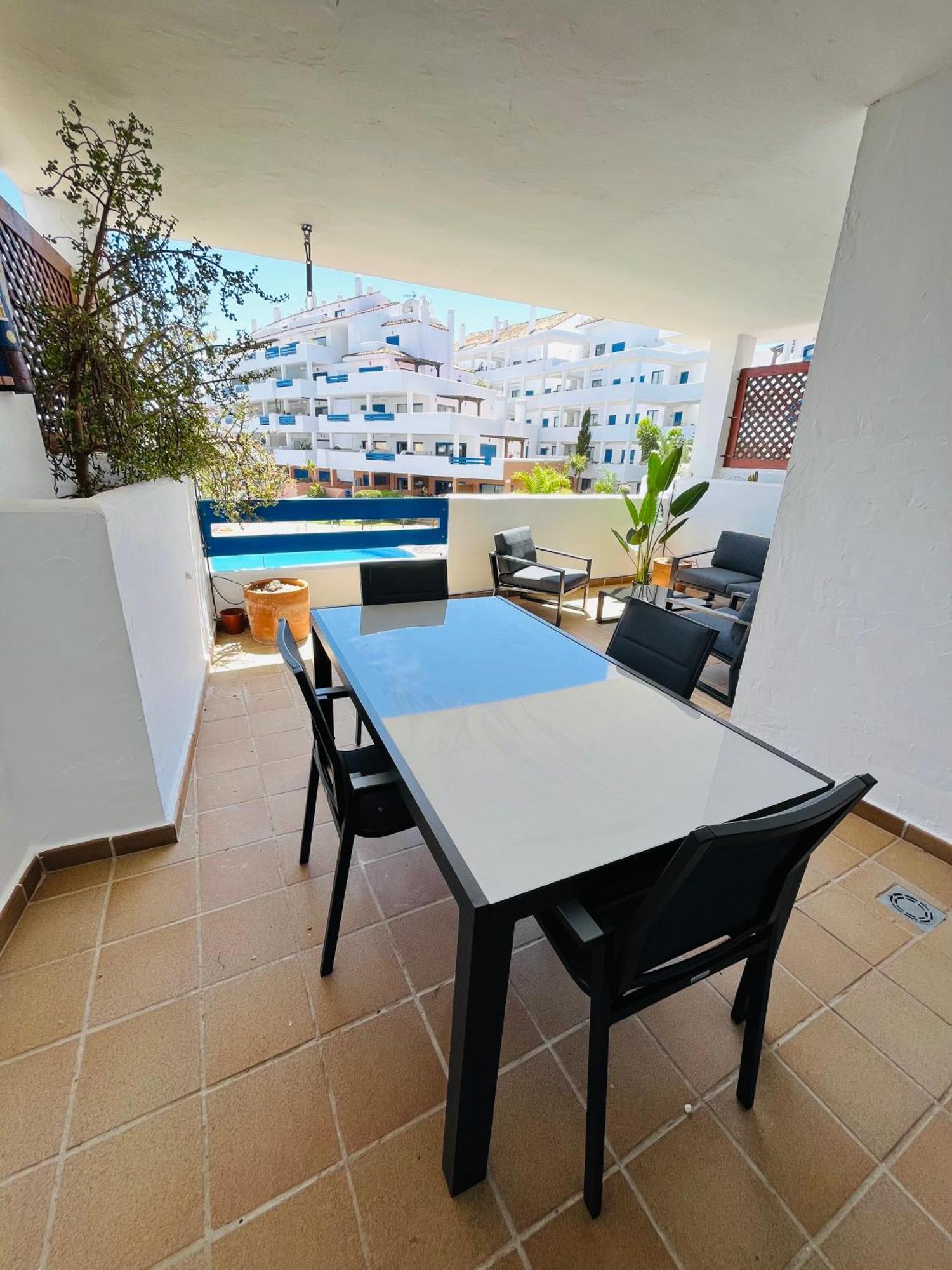 Duquesa Suites Golf And Garden Castillo de Sabinillas المظهر الخارجي الصورة